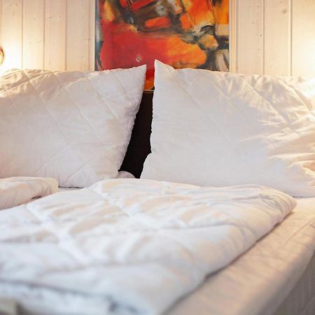 5 Person Holiday Home In เกรอมิทซ์ ภายนอก รูปภาพ